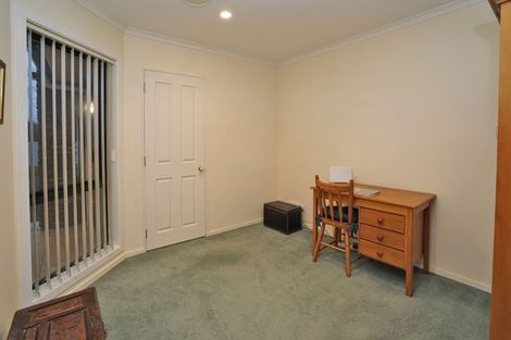 Photo of property in 43 Montrose Crescent, Huntington, Hamilton, 3210