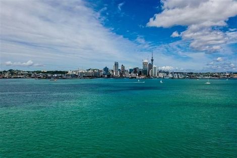 Photo of property in 61c Stanley Road, Stanley Point, Auckland, 0624