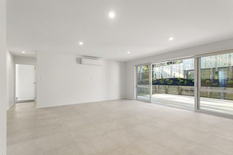 Photo of property in 5 Maraeariki Avenue, Orewa, 0931