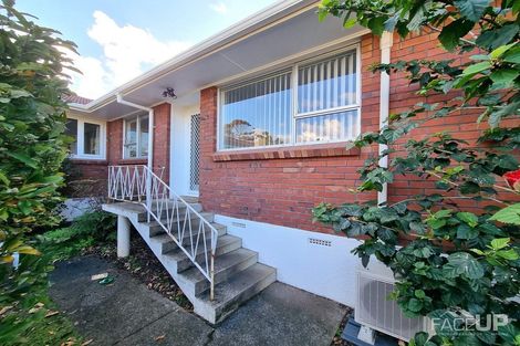 Photo of property in 2/38 Nile Road, Milford, Auckland, 0620