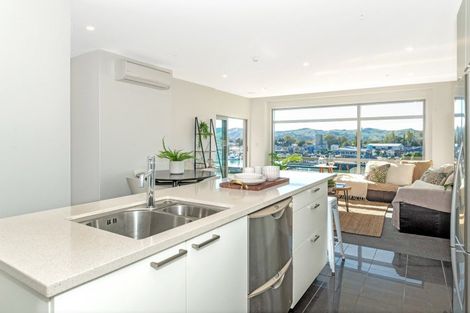 Photo of property in Marina View Apartments, 305/4 Reads Quay, Gisborne, 4010