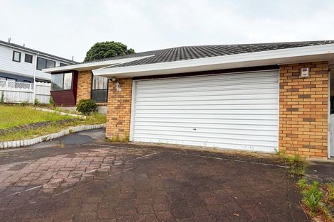 Photo of property in 40 Pigeon Mountain Road, Half Moon Bay, Auckland, 2012