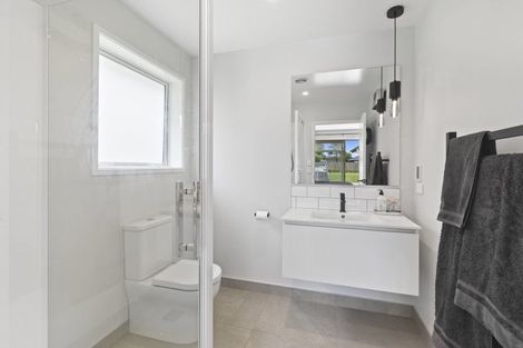 Photo of property in 7 Fairview Place, Levin, 5510