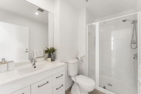 Photo of property in 29/12 Maunganui Road, Mount Maunganui, 3116