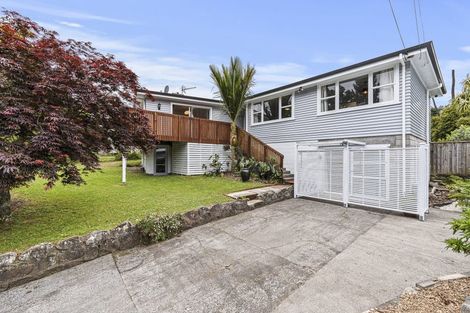 Photo of property in 174 Huatoki Street, Upper Vogeltown, New Plymouth, 4310