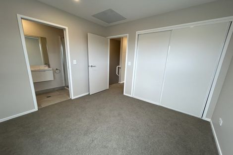 Photo of property in 11 Whati Lane, Henderson, Auckland, 0612
