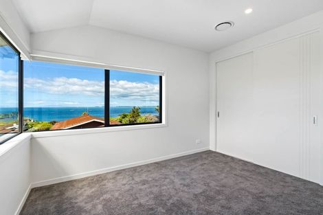 Photo of property in 12b Newburn Road, Waiake, Auckland, 0630