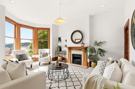 Photo of property in 16 Talavera Terrace, Kelburn, Wellington, 6012