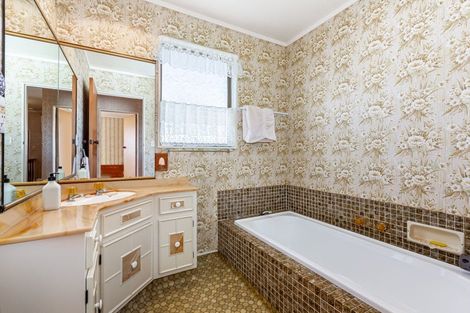 Photo of property in 8 Tregony Place, Camborne, Porirua, 5026