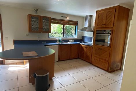 Photo of property in 18 Satara Crescent, Khandallah, Wellington, 6035