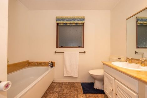 Photo of property in 27 Orowaiti Road, Westport, 7825