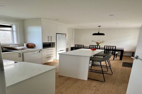 Photo of property in 12 Mertoun Terrace, Highbury, Wellington, 6012