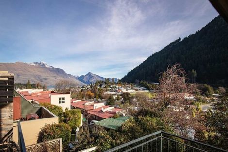 Photo of property in 110 Hallenstein Street, Queenstown, 9300