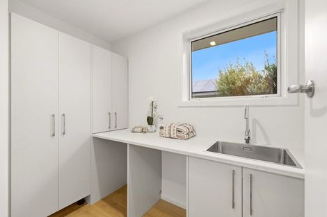 Photo of property in 274 Lake Terrace Road, Shirley, Christchurch, 8061