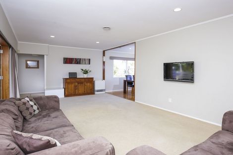 Photo of property in 6 Dolbear Street, Titirangi, Auckland, 0604