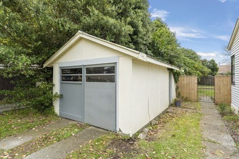 Photo of property in 4 Nathan Place, West End, Palmerston North, 4412