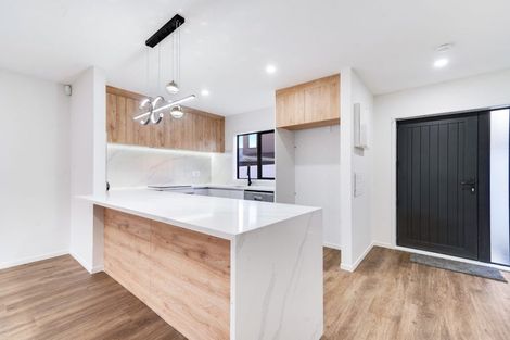 Photo of property in 7a Gambare Place, Wattle Downs, Auckland, 2103