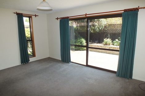 Photo of property in 2d Coles Place, St Albans, Christchurch, 8014