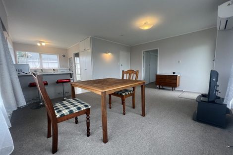 Photo of property in 2/78 Glamorgan Drive, Torbay, Auckland, 0630