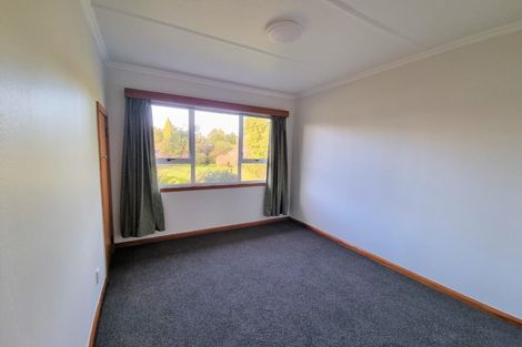 Photo of property in 3 Harrow Place, Hokowhitu, Palmerston North, 4410