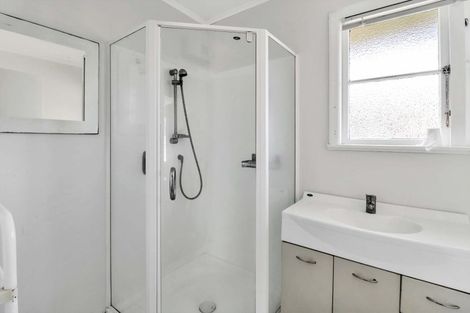 Photo of property in 3 Parnell Street, Fairfield, Lower Hutt, 5011