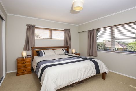 Photo of property in 6 Dolbear Street, Titirangi, Auckland, 0604