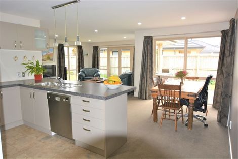 Photo of property in 11 Rochester Crescent, Rolleston, 7614