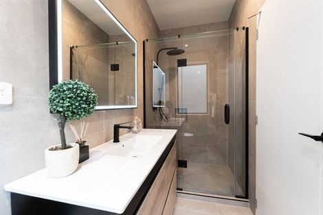 Photo of property in 15 Landing Path Drive, Hobsonville, Auckland, 0616