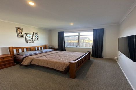 Photo of property in 13 Ara Kakara Avenue, Huapai, Kumeu, 0810