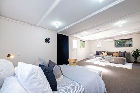 Photo of property in 23 Kent Terrace, Taradale, Napier, 4112