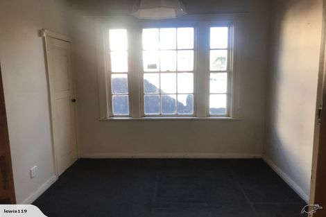 Photo of property in 21 Piko Crescent, Riccarton, Christchurch, 8041