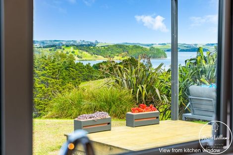 Photo of property in 297 Heatley Road, Whakapirau, Maungaturoto, 0583