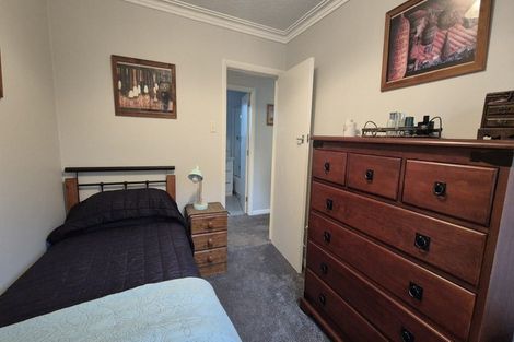 Photo of property in 16 Salmond Street, Halfway Bush, Dunedin, 9010