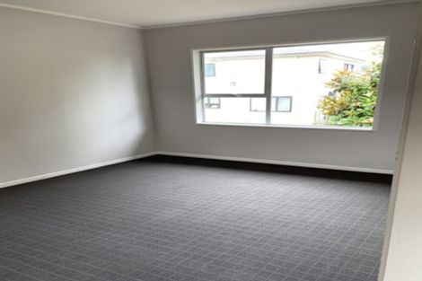 Photo of property in 50 Colwill Road, Massey, Auckland, 0614