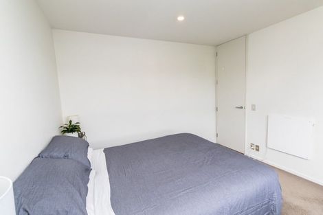 Photo of property in 48a Bassett Road, Johnsonville, Wellington, 6037