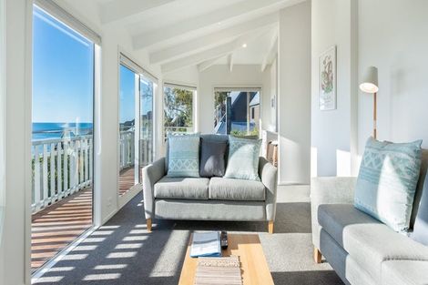 Photo of property in 4 The Cliffs, Britannia Heights, Nelson, 7010