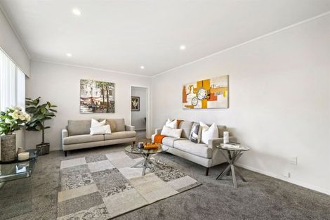 Photo of property in 1/12 Keldale Place, Forrest Hill, Auckland, 0620