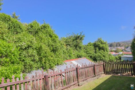 Photo of property in 9 Ross Street, Dunollie, Runanga, 7803