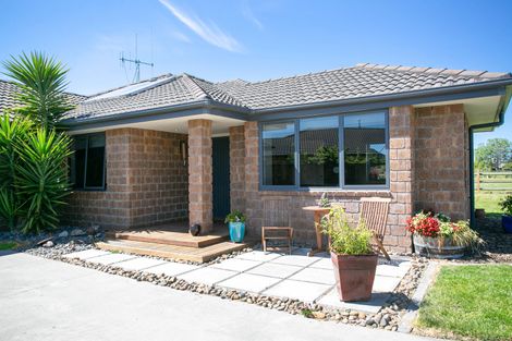 Photo of property in 22b Madison Street, Cambridge, 3434