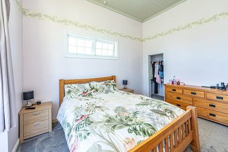 Photo of property in 30 Kings Avenue, Gonville, Whanganui, 4501