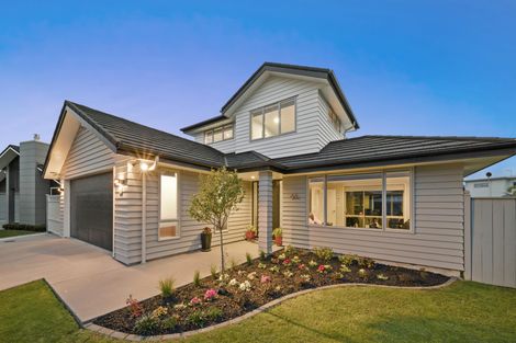 Photo of property in 309 Harbourside Drive, Karaka, Papakura, 2113