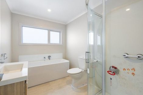 Photo of property in 169 Waipounamu Drive, Kelson, Lower Hutt, 5010