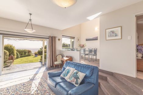 Photo of property in 37 Longhurst Terrace, Cashmere, Christchurch, 8022