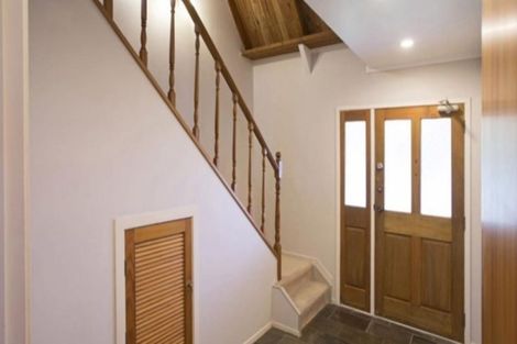 Photo of property in 30 Venus Place, Half Moon Bay, Auckland, 2012