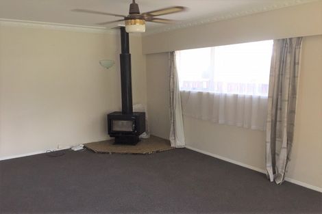 Photo of property in 1/8 Ocean View Road, Weymouth, Auckland, 2103