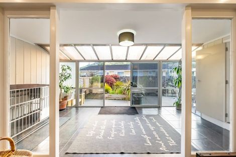 Photo of property in 19 Denver Grove, Totara Park, Upper Hutt, 5018