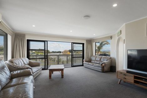 Photo of property in 45 Hanlen Avenue, Waihi Beach, 3611