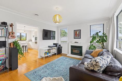 Photo of property in 6 Claridge Street, Glen Eden, Auckland, 0602