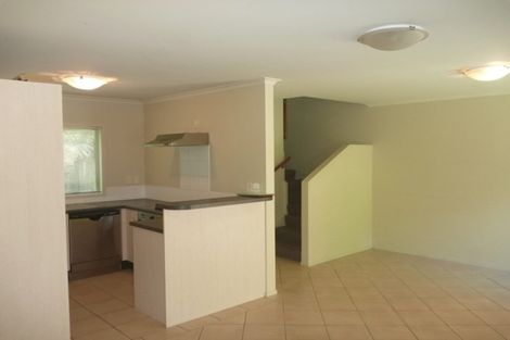 Photo of property in 16 Catrina Avenue, Birkenhead, Auckland, 0626