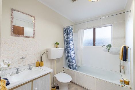 Photo of property in 10f3 Tuapapa Street, Johnsonville, Wellington, 6037